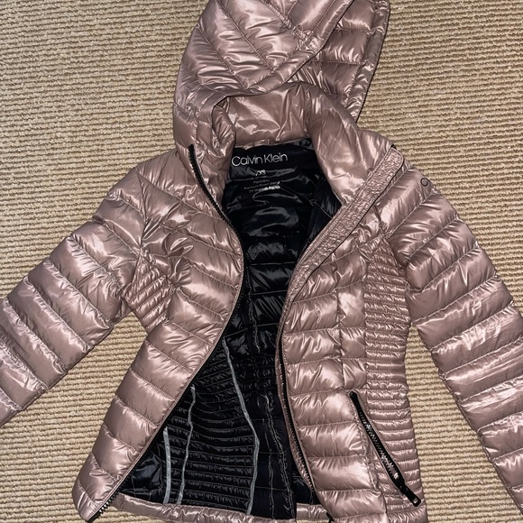 Calvin Klein Puffer Jacket - Picture 3 of 4